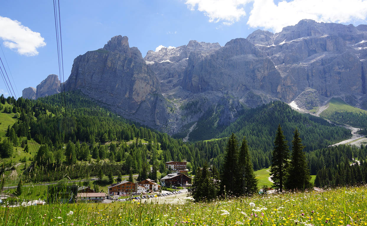 Hotel Valpudra in Plan de Gralba in the Dolomites in summer